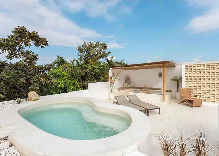 Casa Cherish 3br River Side