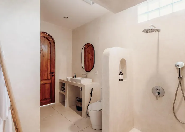 Casa Cherish 3br River Side