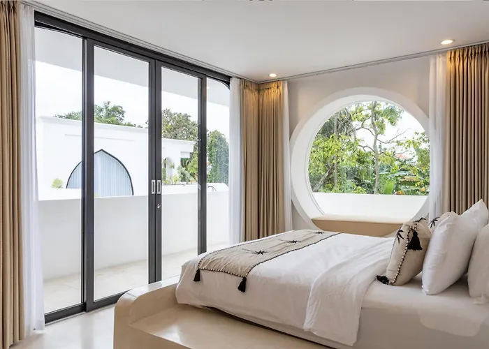 Casa Cherish 3br River Side Villa Canggu (Bali)